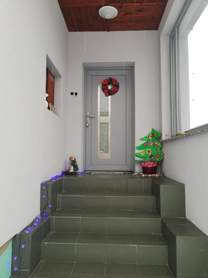 Apartmany Mk U Modre Kocky Nové Hrady المظهر الخارجي الصورة
